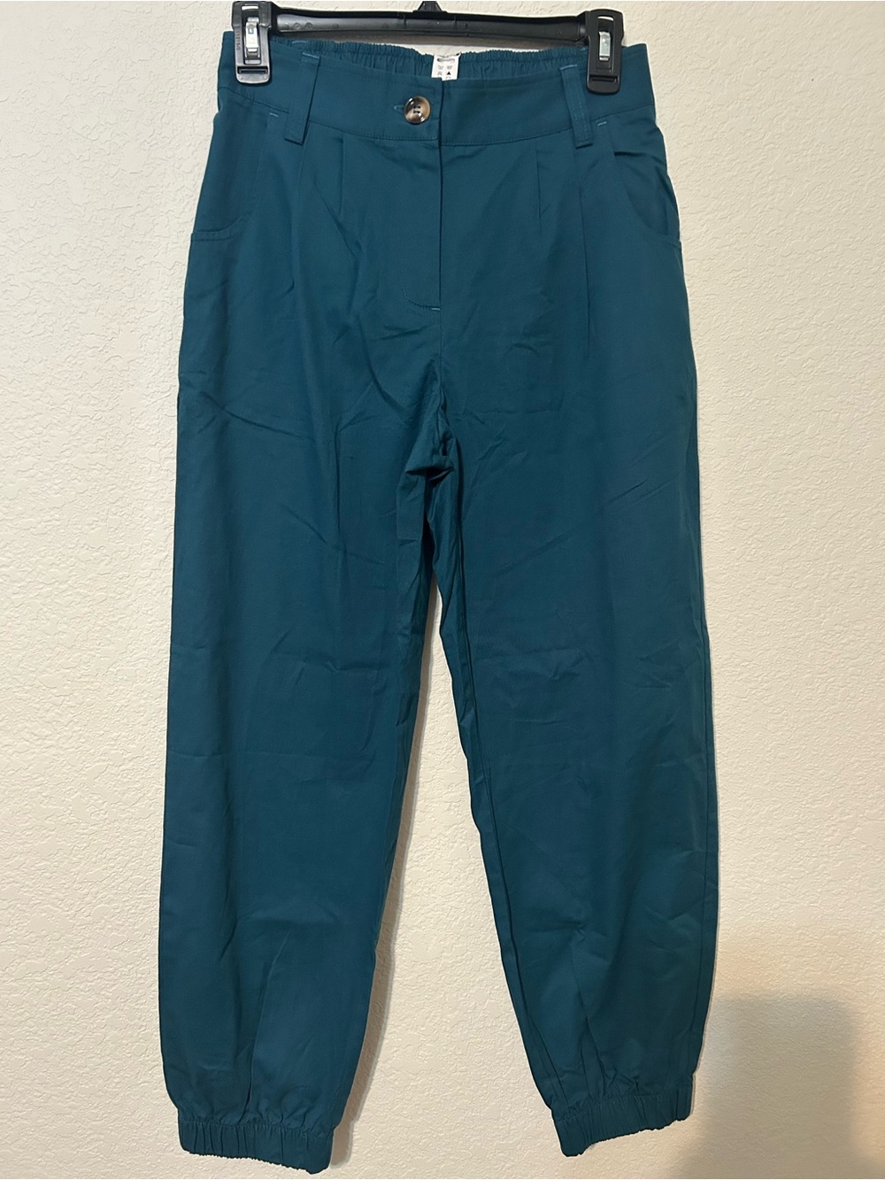 HALARA Women’s Teal Jogger Pants, NWT Size Small